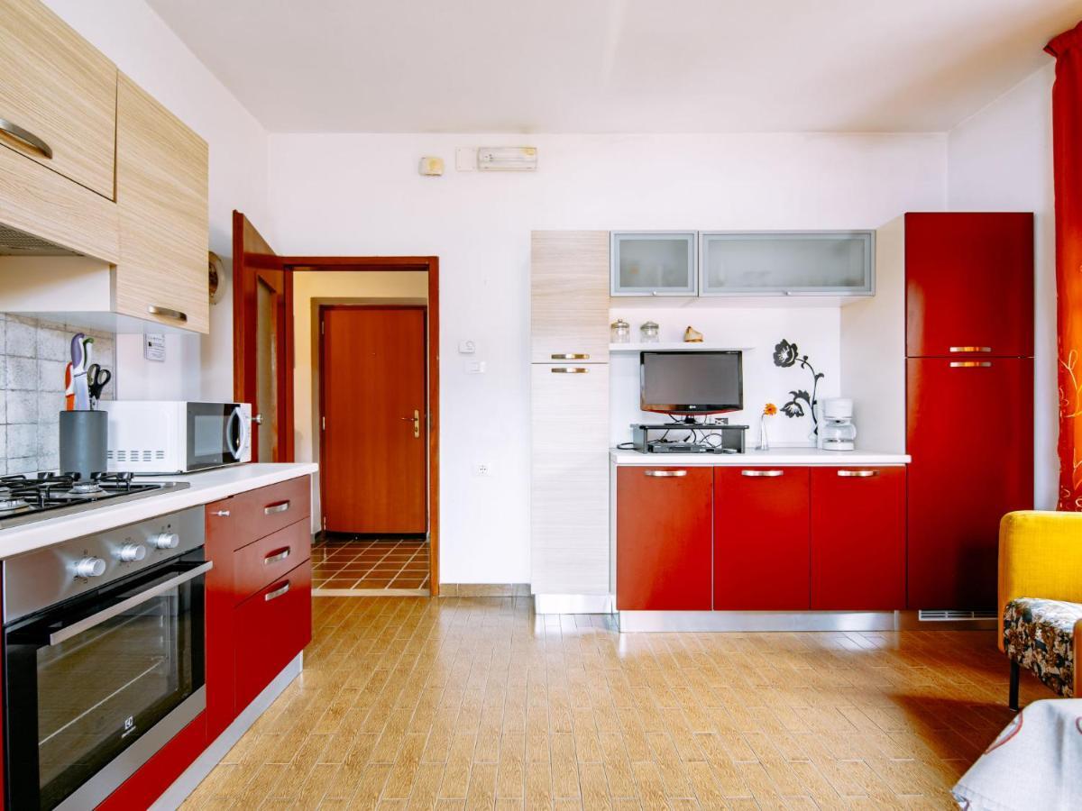 Apartment Deval-1 By Interhome Calceranica al Lago Exterior photo